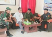 Babinsa Koramil 2306/Mancak Komsos Membahas Program Perbaikan Jalan