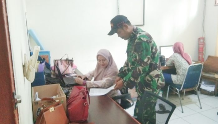 Babinsa Koramil 2303/Pulomerak, Puan Ter Pendataan Kontrakan