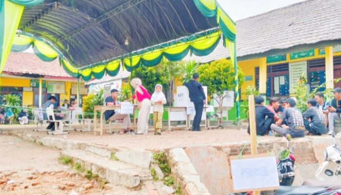 Diduga Ada Permainan Dari Tim Sukses Paslon 01 Dan 02, Sehingga Tidak Banyak Datang Ke TPS Pada Saat pencoblosan