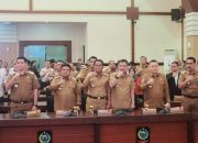 Pj. Bupati Takalar Hadiri Penyerahan DIPA dan Buku Alokasi Transfer ke Daerah (TKD) TA. 2025