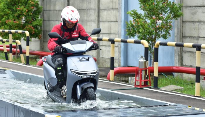 Usung Kualitas Terbaik, AHM Umumkan Harga Honda ICON e: dan Honda CUV e: