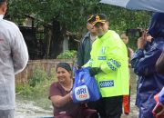 Polres Maros Salurkan 350 Paket Sembako untuk Korban Banjir di Maros