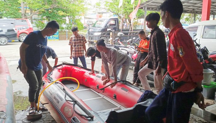Kesiapsiagaan Bencana, PMI Cilegon lakukan Pengecekan Alat Secara Berkala
