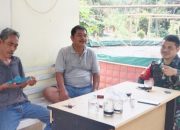 Babinsa Koramil 2304/Anyar, Komsos Membahas Tentang Kebersihan Lingkungan
