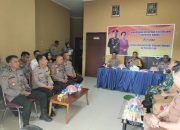 Kapolres Maros Bersama Ketua Bhayangkari Maros Kunjungan Kerja Ke Polsek Lau