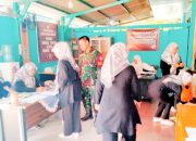 Babinsa Koramil 2303/Pulomerak, Puan Ter Pendampingan Imunisasi Anak Balita
