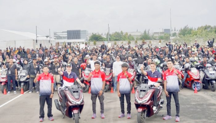 Berkah Punya PCX, 500 Bikers Honda Ditemui Pebalap MotoGP