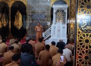 Pimpinan OPD Bergiliran Beri Ceramah di Masjid Ulil Amri, Pemda Takalar: Dari Disiplin ASN hingga Penghormatan pada Istri