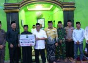 Safari Ramadhan di Masjid Nurul Rahman Topejawa, Bupati Takalar Daeng Manye Beri Bantuan Dana Hibah Masjid Rp. 10.000.000 
