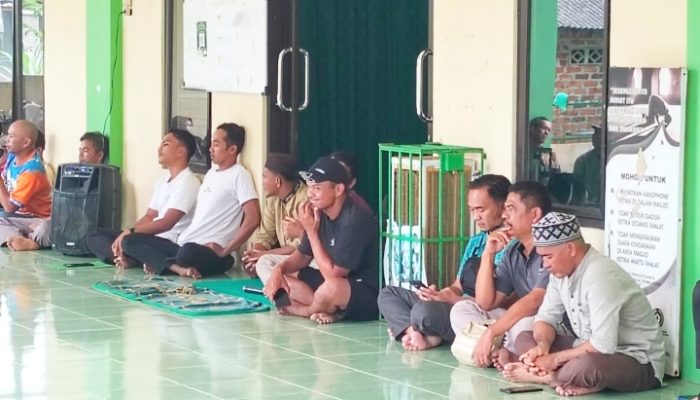 AMR dan Warga Jalin Harmoni Ramadan