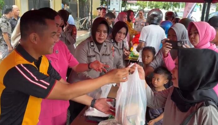 Polres Maros Gelar Bazaar Ramadan, Bantu Warga Penuhi Kebutuhan Pokok