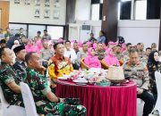 Kenal Pamit Kapolres Takalar, Wakil Bupati Takalar Ucapkan Selamat Mengemban Tugas Baru 