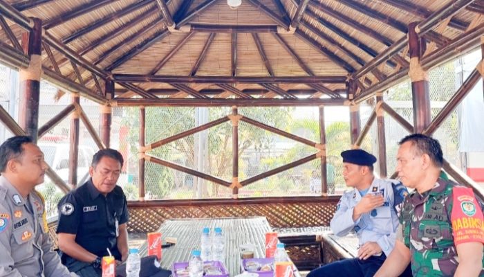 Babinsa Koramil 2301/Cilegon, Komsos Membahas Keamanan Lapas