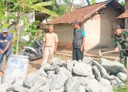 Babinsa Koramil 2303/Pulomerak, Karbak Pembangunan Pondasi Rumah