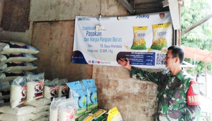 Babinsa Koramil 2301/Cilegon, Puan Ter Mendata Harga Sembako