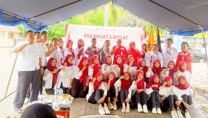 32 Calon Anggota KSR PMI Unit Politeknik Krakatau Siap Ikuti Diklatsar