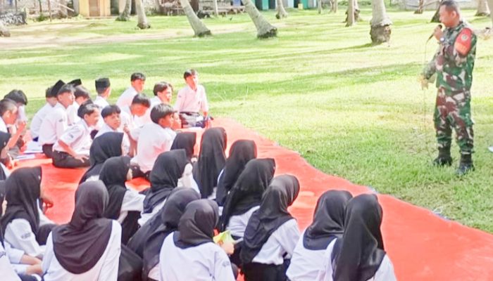 Babinsa Koramil 2305/Cinangka Giat Bintahwil Materi Bela Negara