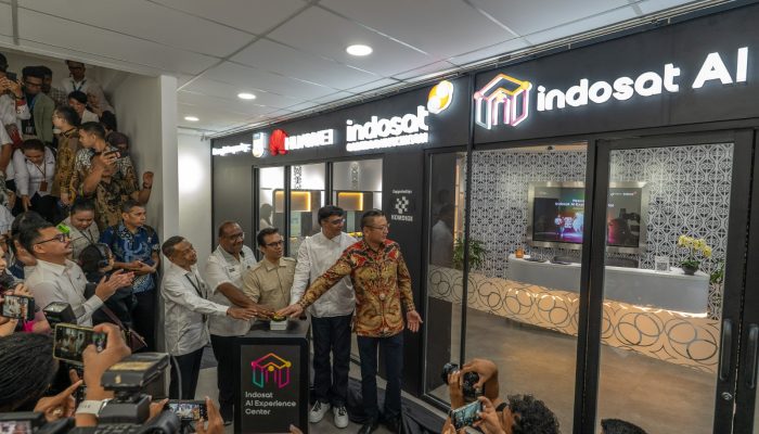 Indosat Ooredoo Hutchison Resmikan AI Experience Center di Jayapura