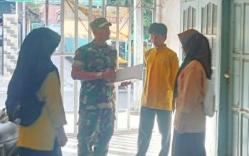 Babinsa Koramil 2303/Pulomerak, Puan Ter Pendataan Rumah Kontrakan