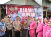 Polri Untuk Masyarakat, Polres Maros Bedah Rumah Warga Jelang Puncak Hari Bhayangkara Ke 79