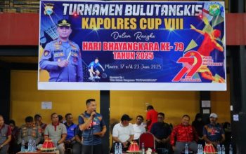 Polres Maros Gelar Turnamen Badminton Kapolres Maros Cup VIII, Ratusan Peserta Ikut Bertanding