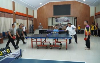 Polres Maros Gelar Turnamen Tenis Meja  Antar Instansi Meriahkan HUT Bhayangkara Ke 79