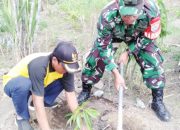 Babinsa Koramil 2301/Cilegon, Karbak Pendampingan Penanaman Pohon