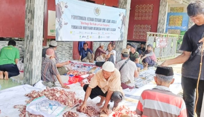 PWI Kota Cilegon dan Majelis Miftahush Shudur Melaksanakan Kegiatan Penyembelihan Hewan Qurban