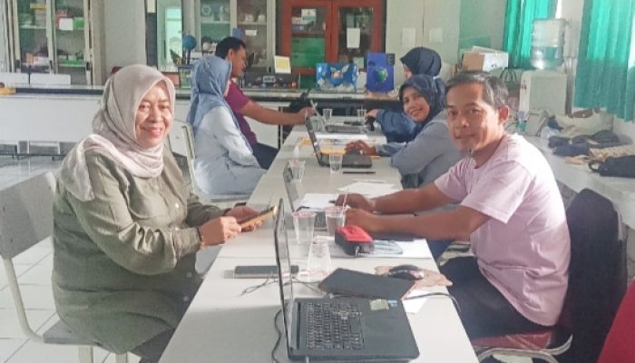 Kadis Pendidikan Kota Cilegon Melaksanakan Monitoring SPMB Seluruh SMPN Kota Cilegon