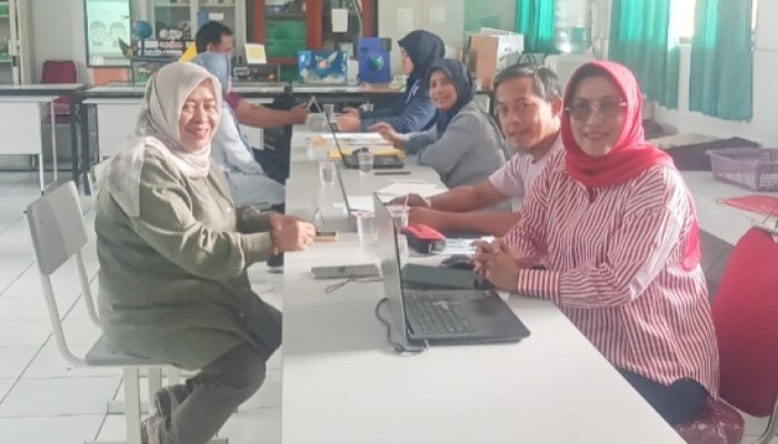 SPMB Berjalan Kondusif :  Kepala SMPN 2 Kota Cilegon Harap Pengumuman 24 Juni Dapat Diterima Semua Pihak