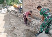 Babinsa Koramil 2303/Pulomerak, Karbak Pembuatan Saluran Air