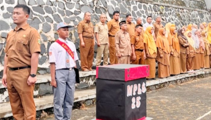 MPLS SMKN 2 Kota Cilegon 2025/2026 Berjalan Lancar, Ditekankan Nilai Karakter dan 7 Kebiasaan Anak Hebat