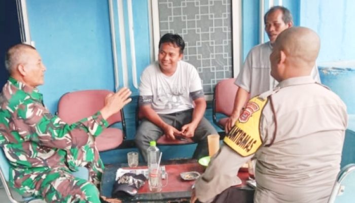 Babinsa Koramil 2307/Ciwandan Aktif Laksanakan Komsos, Dorong Semangat Gotong Royong Warga