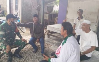 Koramil 2304/Anyar Gelar Komsos Bersama Tokoh Masyarakat Bahas Kamtibmas di Wilayah Binaan