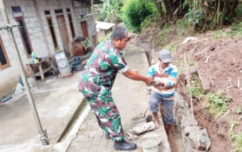 Koramil 2307/Ciwandan Gelar Karbak Bersama Warga : Gotong Royong Untuk Lingkungan Yang Lebih Baik