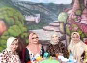 Ketua Perwosi Bantaeng Dapat Kejutan Ulang Tahun dari Tokoh Penting