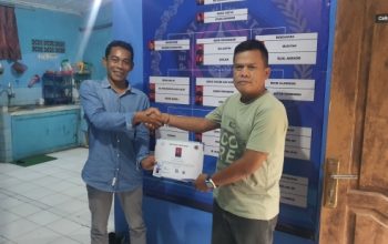 PWI Lebak Serahkan Sertifikat dan KTA Madya kepada Usep Setiana sebagai Bentuk Apresiasi Kompetensi