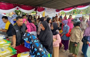 Polres Bangka Tengah Gelar Gerakan Pangan Murah, Warga Antusias Serbu Polsek Koba