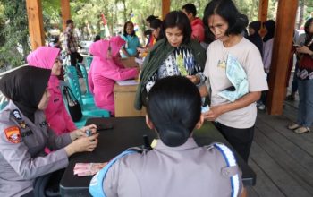 Polres Tana Toraja Gelar Gerakan Pangan Murah, Warga Sambut Antusias