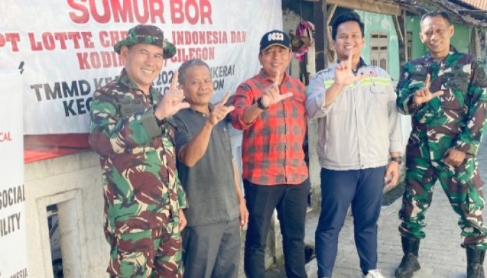 TMMD ke-125 Kodim 0623/Cilegon dan PT Lotte Chemical Bor Sumur untuk Warga Sambidongkol, Air Jernih dan Lancar