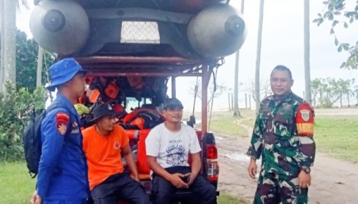 Babinsa Koramil 2305/Cinangka Giat Laksanakan Komsos, Bahas Isu Penting di Wilayah Binaan