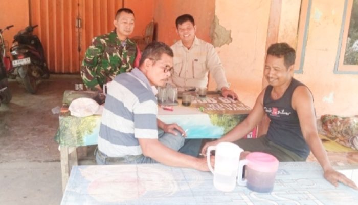 Babinsa Koramil 2302/Bojonegara Laksanakan PembinaanTahan Wilayah di Dua Desa