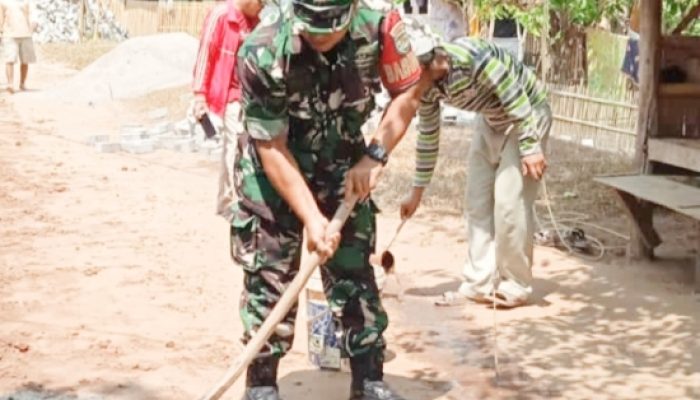 Babinsa Koramil  2307/Ciwandan Laksanakan Giat Karbak Bersama Warga di Dua Kelurahan