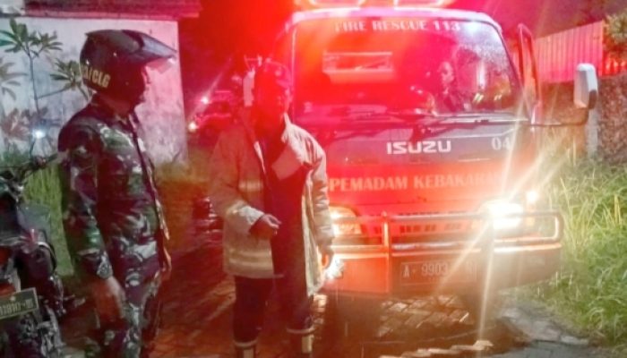 Babinsa Koramil 2301/Cilegon Aktif Laksanakan Kegiatan PUANTER di Dua Wilayah Kota Cilegon