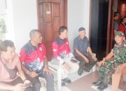 Tingkatkan Sinergi Dengan Warga, Babinsa Koramil 2303/Pulomerak Laksanakan Komsos di Dua Kelurahan