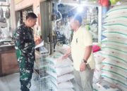 Babinsa Koramil 2301/Cilegon Laksanakan Kegiatan Puanter, Pantau Harga Sembako UMKM di Pasar Tradisional