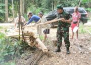 Babinsa Koramil 2307/Ciwandan Giat Karbak Bersama Warga Untuk Pembangunan Rumah di Dua Kelurahan
