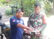 Babinsa Koramil 2305/Cinangka Laksanakan Pendataan Rumah Kontrakan dan Sembako di Wilayah Binaan