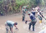 Babinsa Koramil 2301/Cilegon Gelar Karya Bhakti : Fokus pada Perbaikan Drainase dan Fasilitas Umum