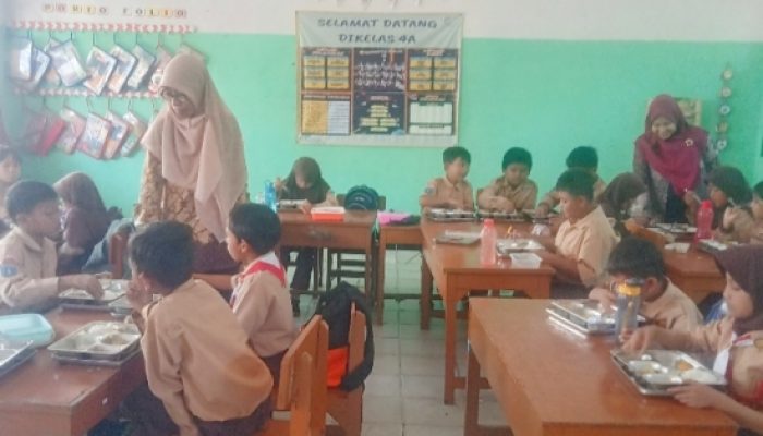 Program Makan Gratis di SDN 12 Kota Cilegon Disambut Antusias, Anak-Anak Jadi Lebih Semangat Sekolah